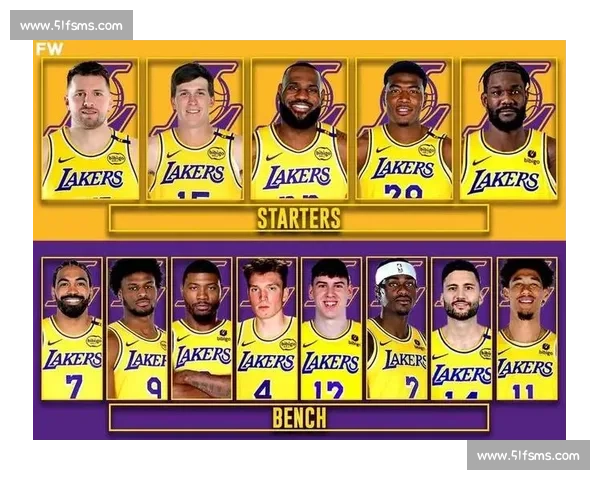 湖人对决热火攻防拉锯巨星发挥左右胜负走势全场胶着末节定乾坤